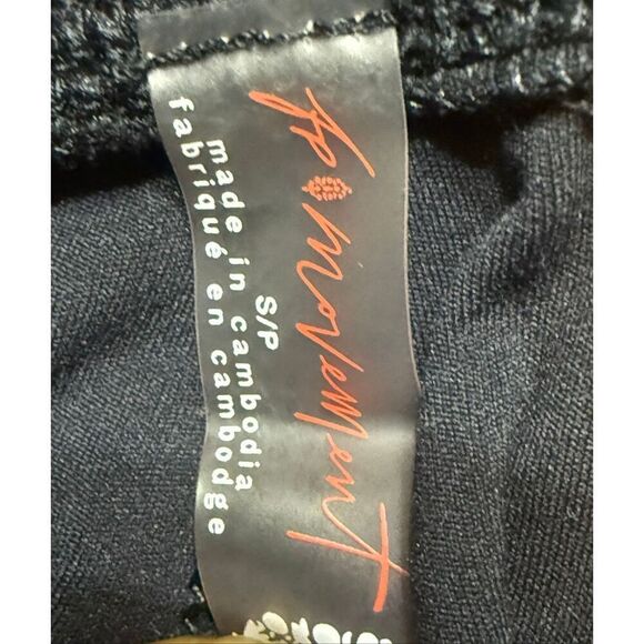 FP Movement Women's High Waist Athletic Leggings Black Size Small - Picture 10 of 12